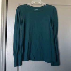 Long sleeve tee